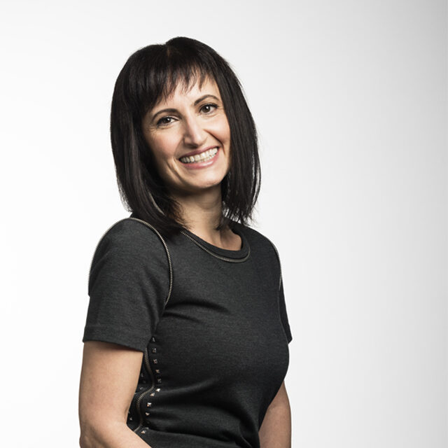 Lina Baz